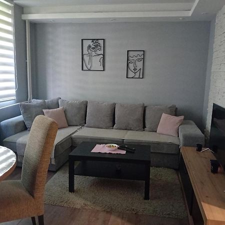 Sunshine Apartment Kragujevac Exterior photo